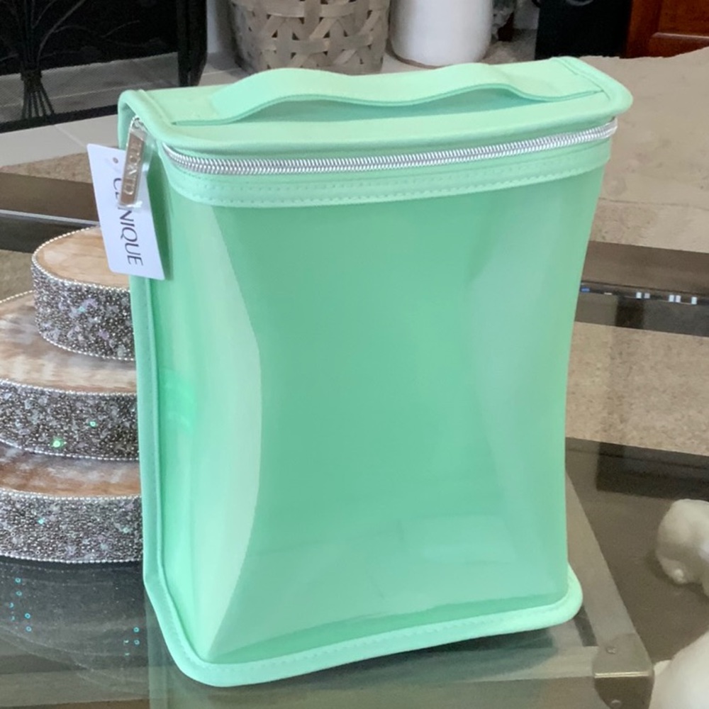 Clinique Mint Green Bath Accessory